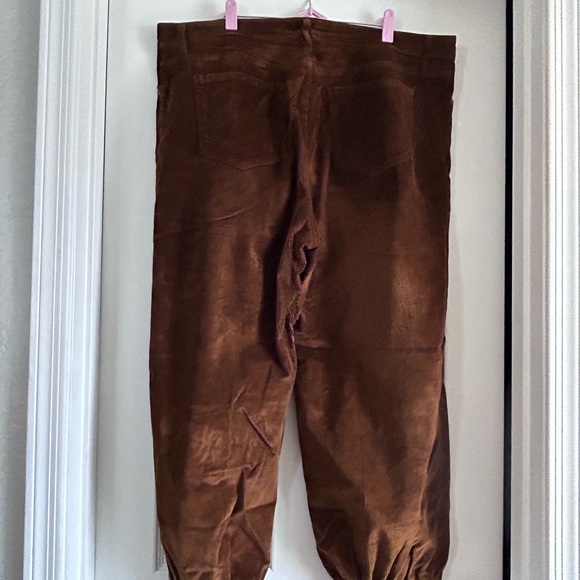 Pants - Picture 6 of 6